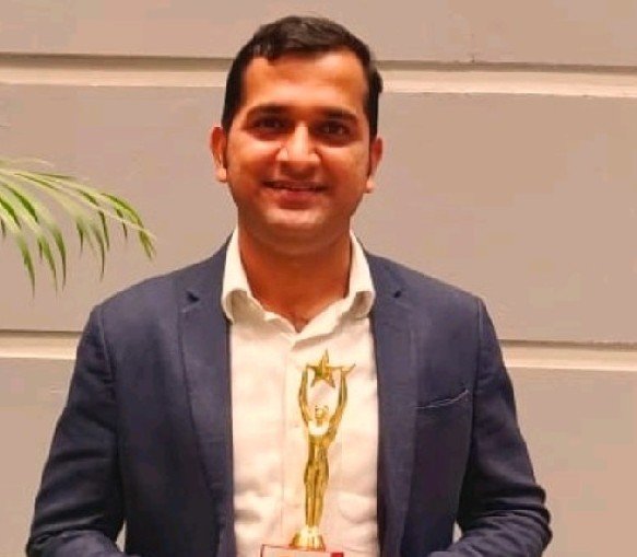 Dr. Amol Unde